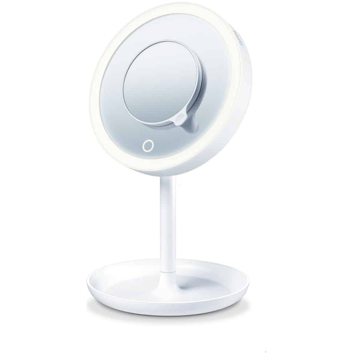 Makeup mirror with extra-large mirror surface and LED light