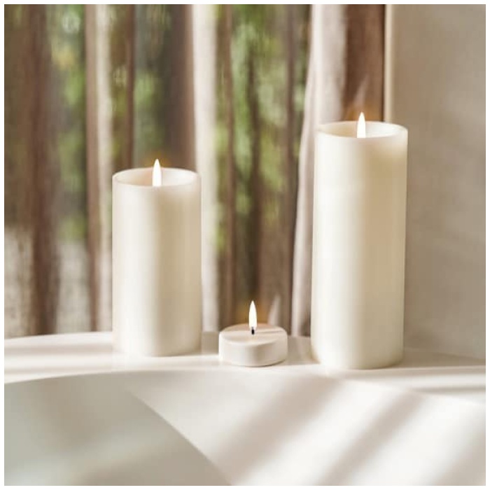 LED Pillar Candle - 15 pcs. 20 cm.