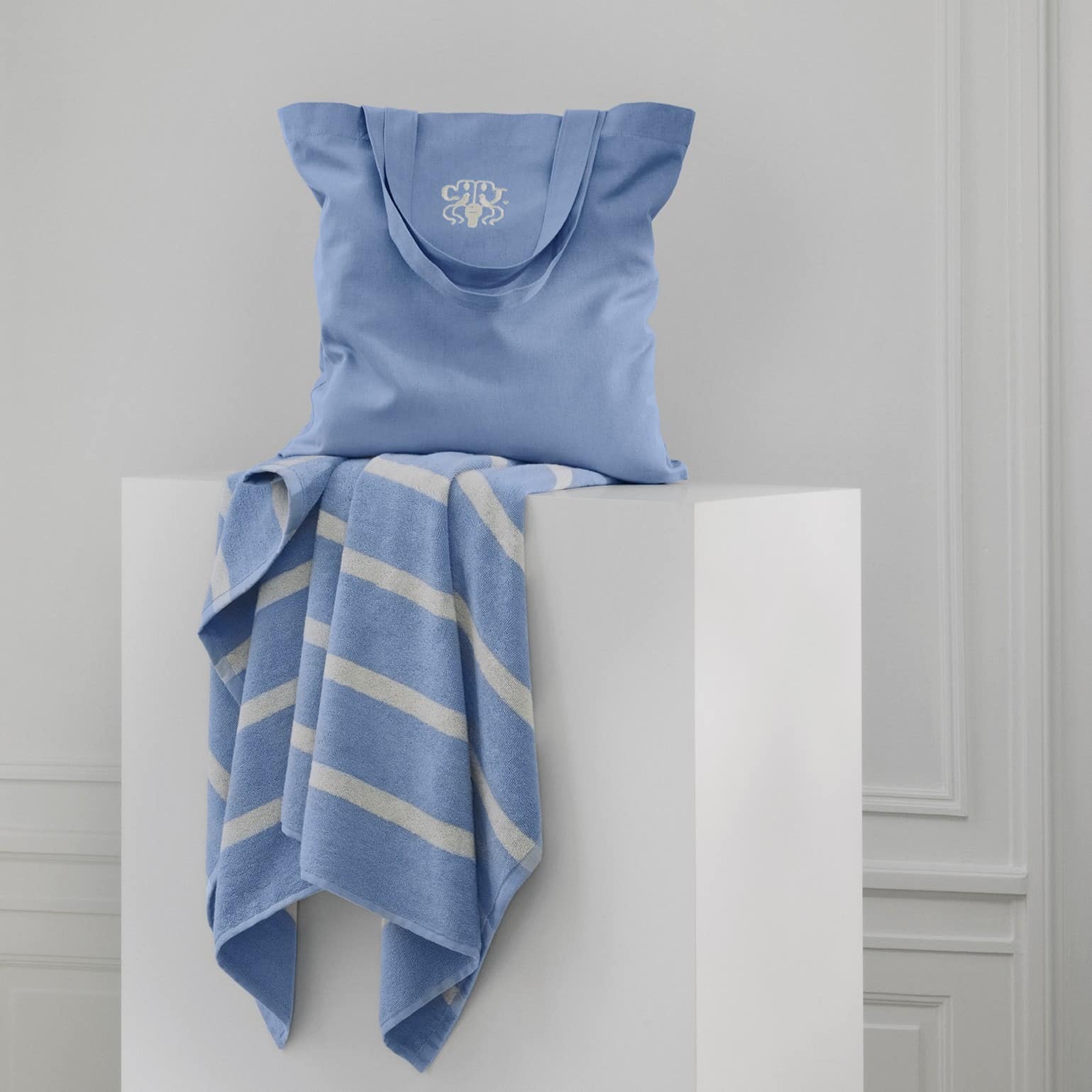 Sea-Blue Bath Sheet + Tote Bag - Image 3