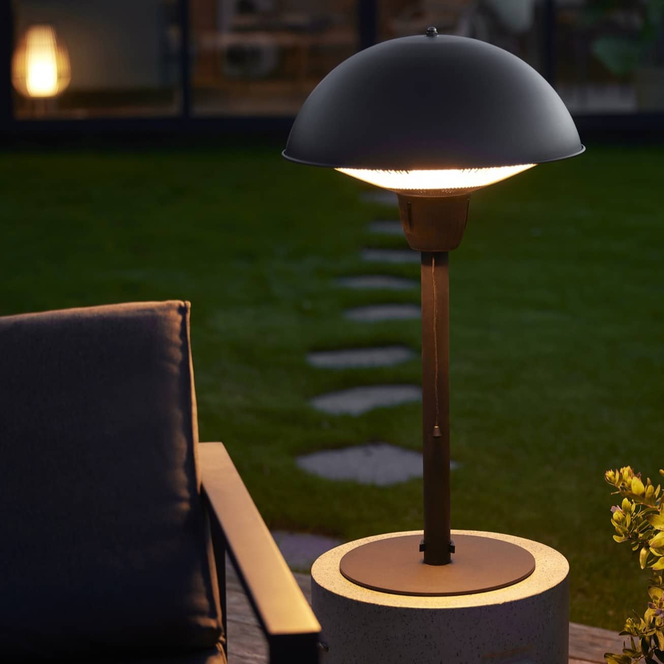 Patio heater with lamp function