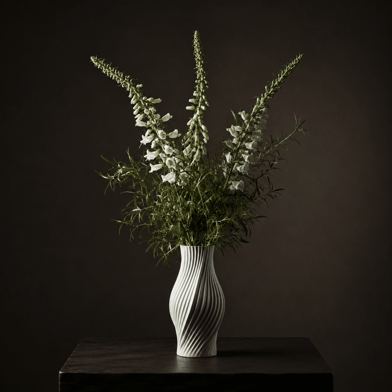 Twist Vase – 31 cm